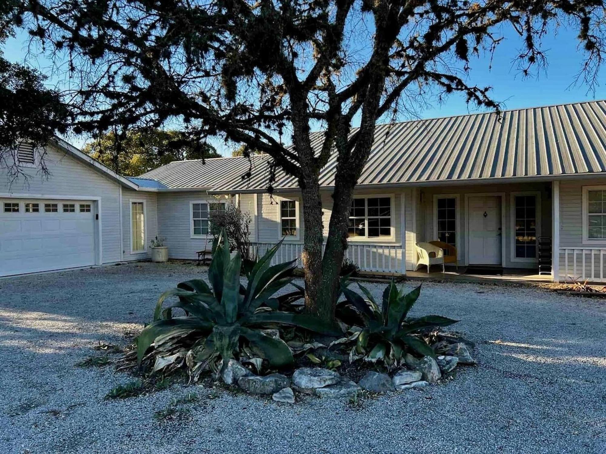 Crc Ranch Retreat 호텔 반데라 객실 사진