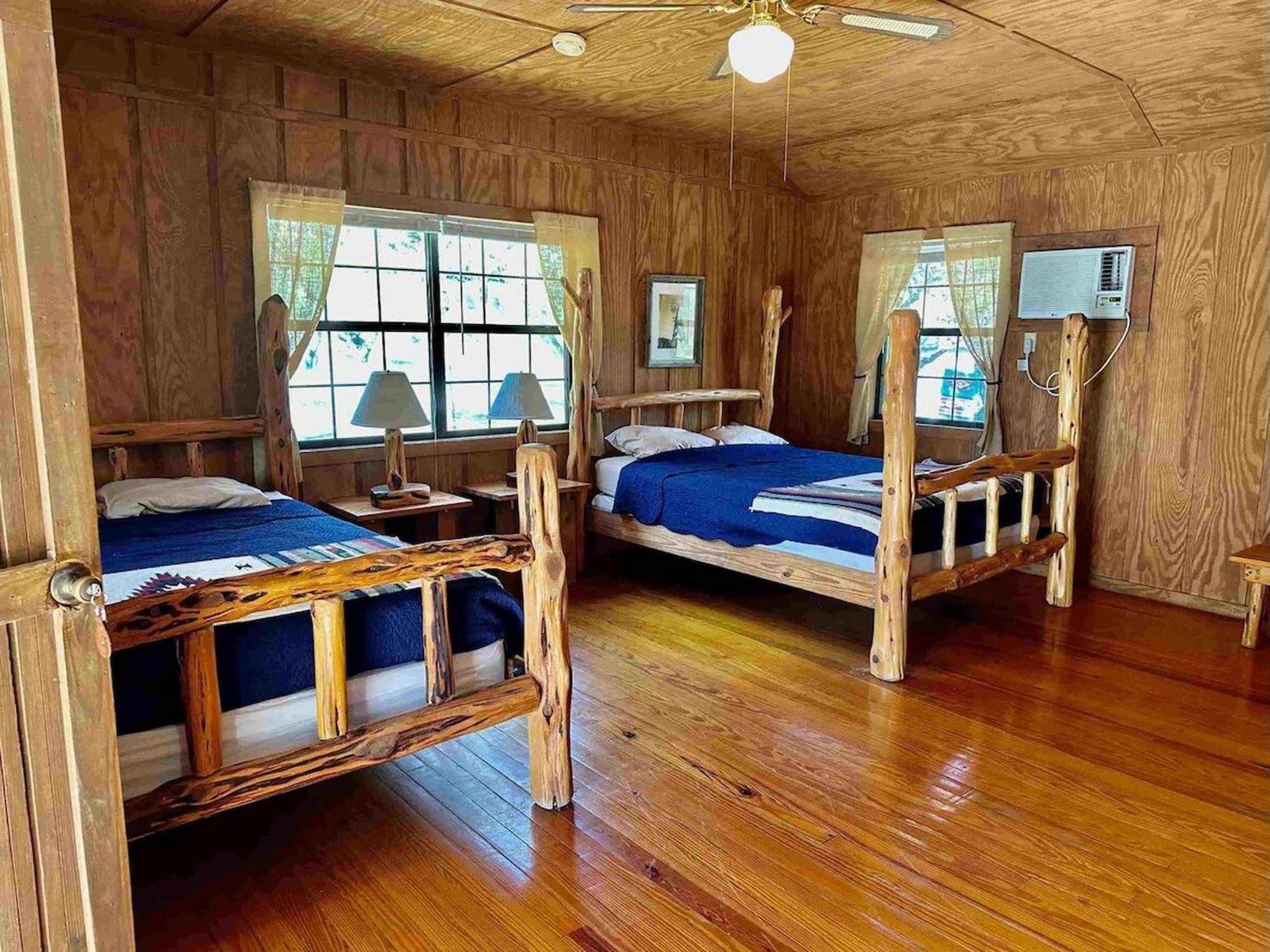 Crc Ranch Retreat 호텔 반데라 객실 사진