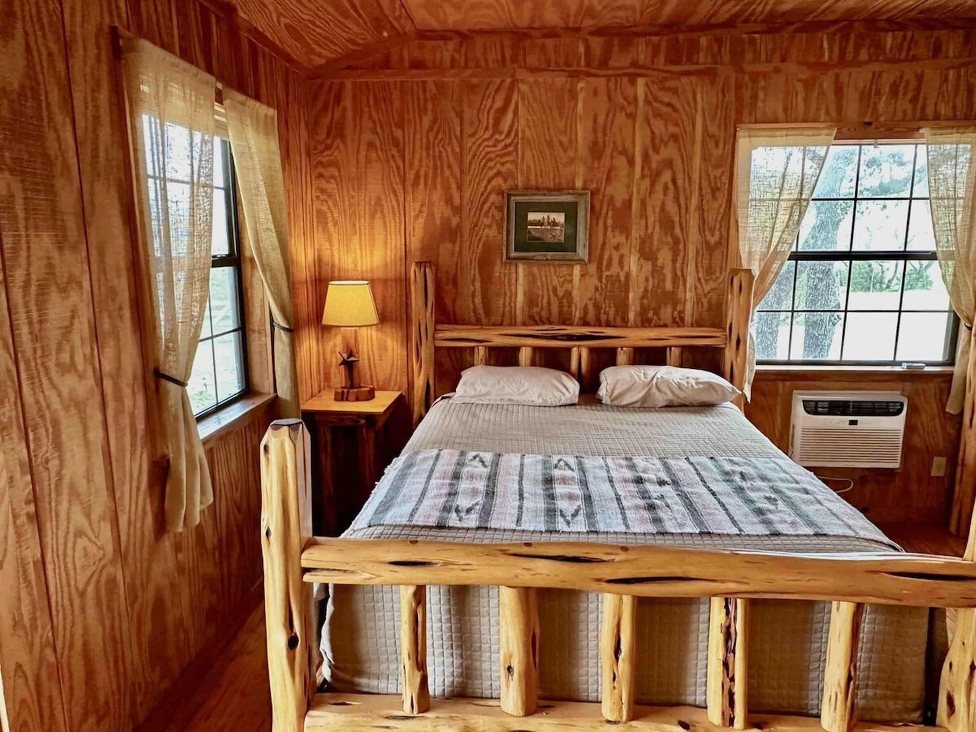 Crc Ranch Retreat 호텔 반데라 객실 사진