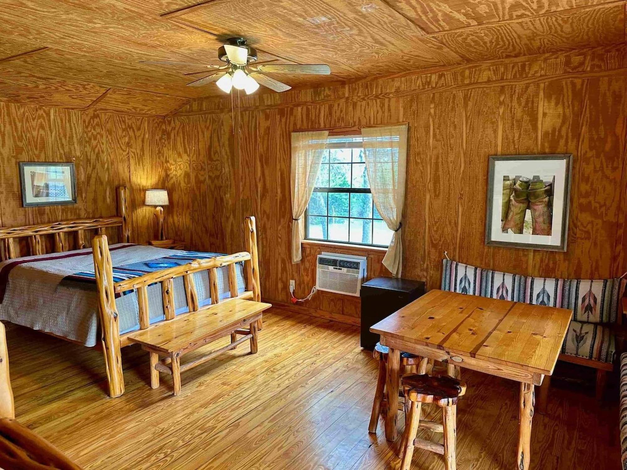 Crc Ranch Retreat 호텔 반데라 객실 사진