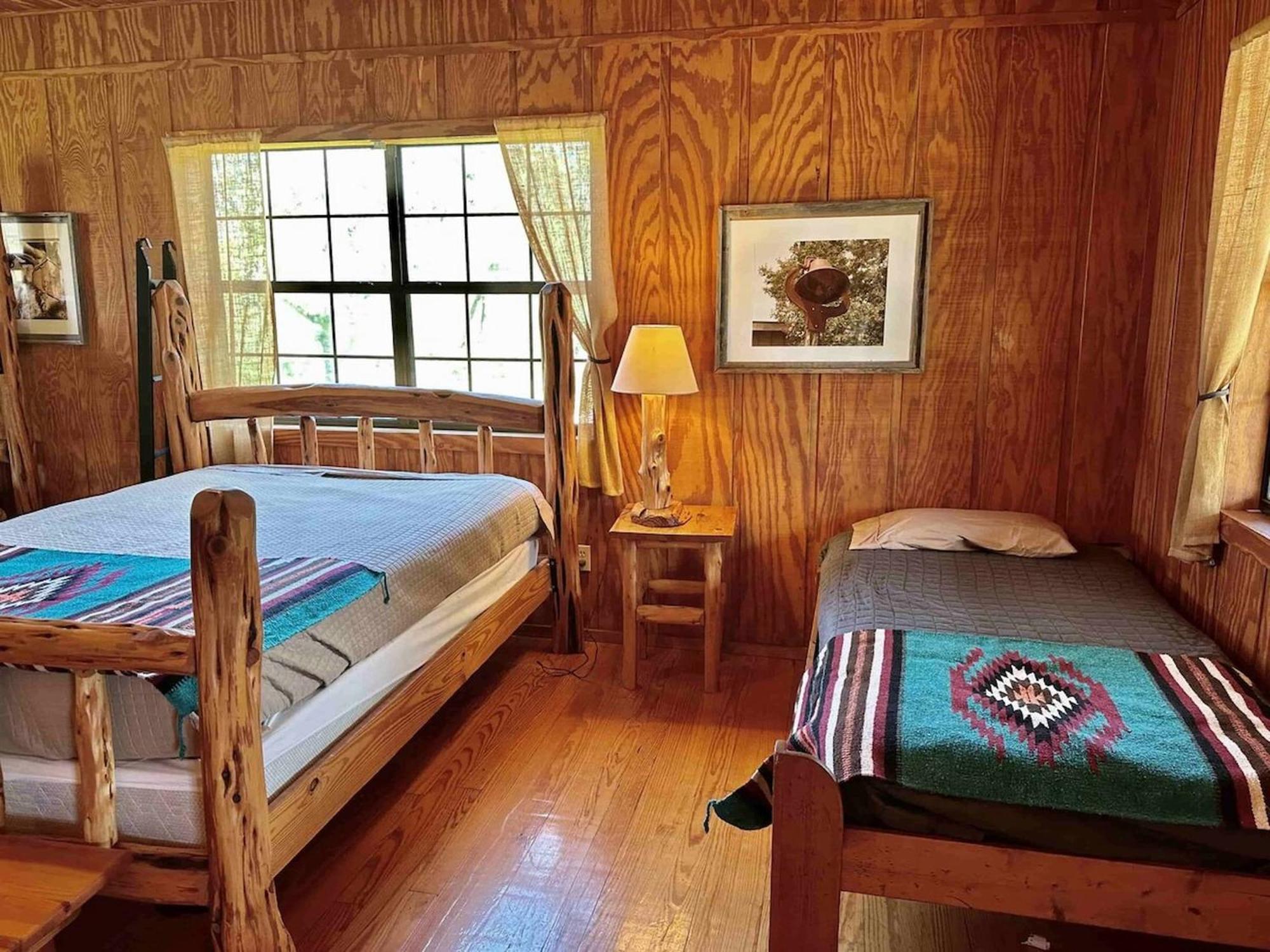 Crc Ranch Retreat 호텔 반데라 객실 사진
