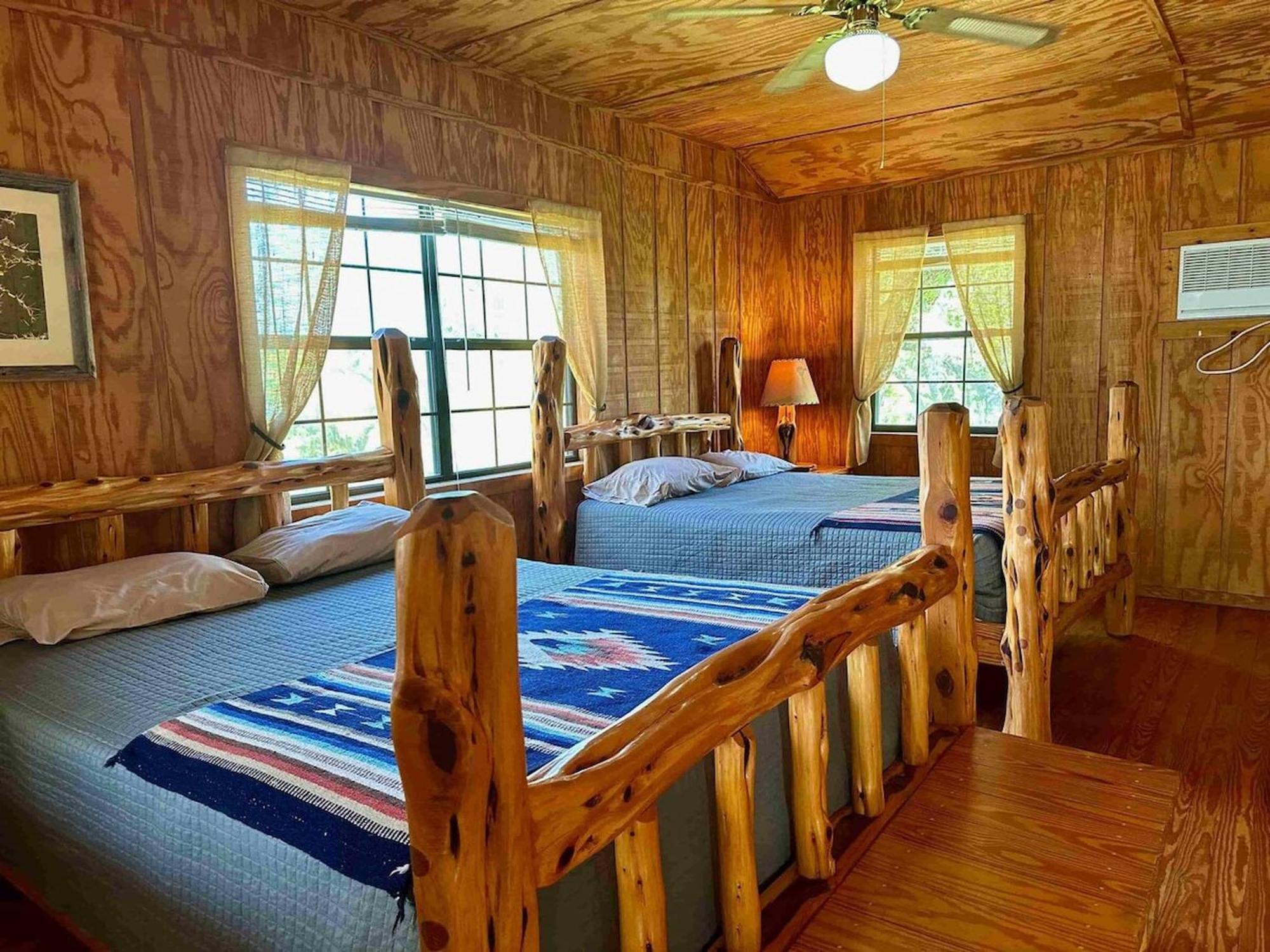 Crc Ranch Retreat 호텔 반데라 외부 사진