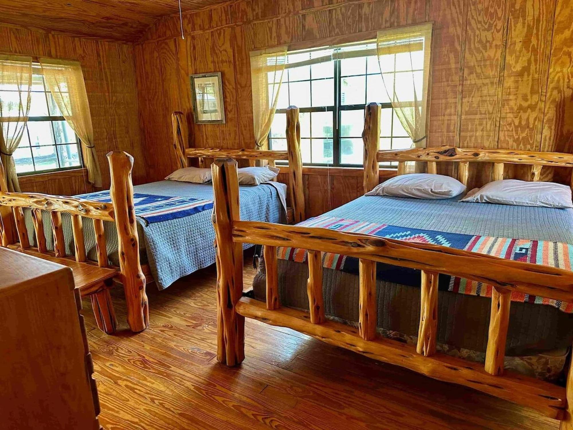 Crc Ranch Retreat 호텔 반데라 객실 사진